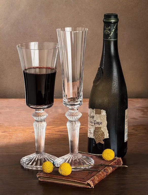 Abbott Flared Vertical Optic Stemware