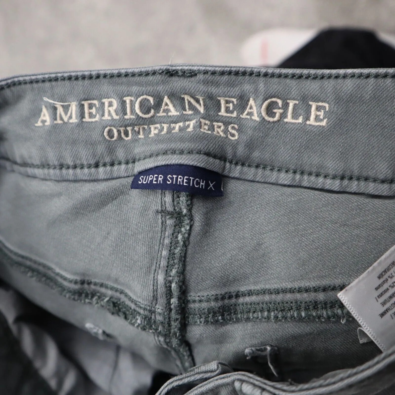 American Eagle Women Jegging Jeans Skinny Leg Zipper Pockets Stretch Green SZ 4S