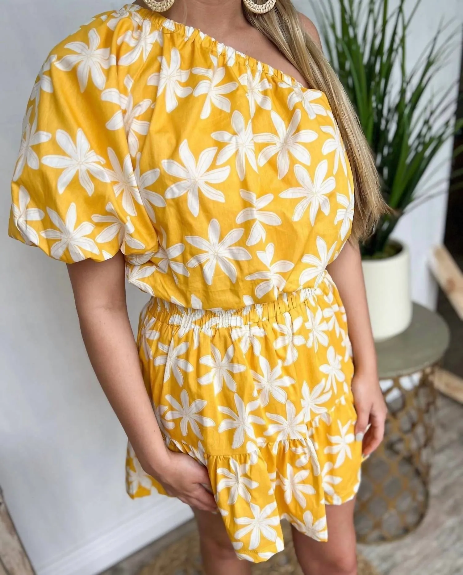 &Merci - FLORAL ONE SHOULDER TOP AND SKIRT SET
