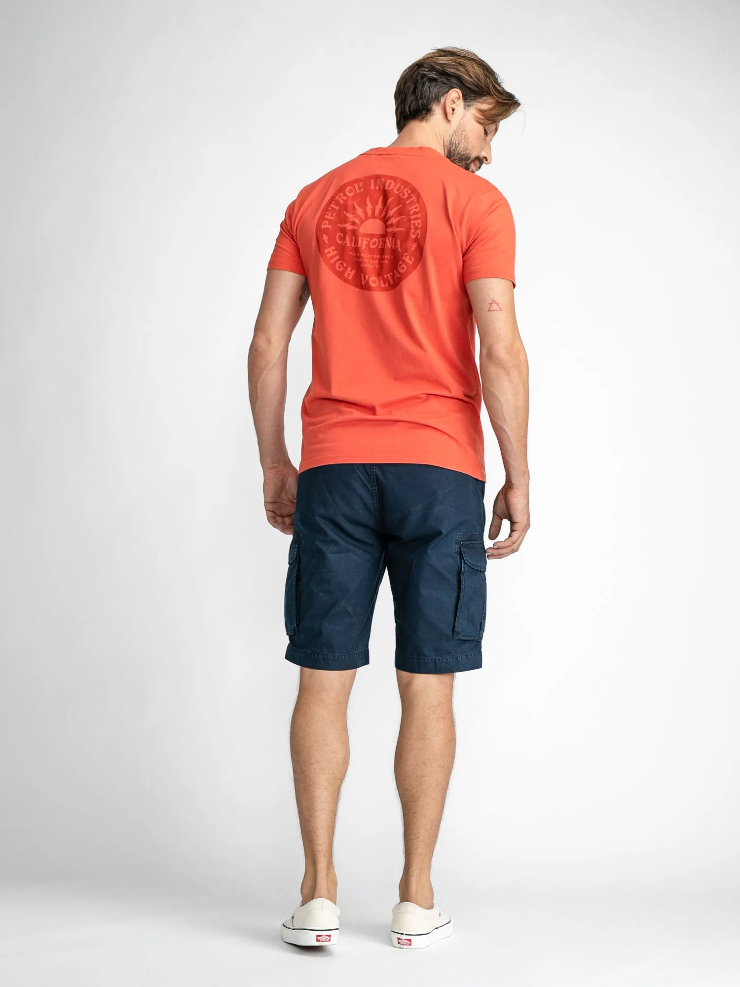 Cargo shorts with belt