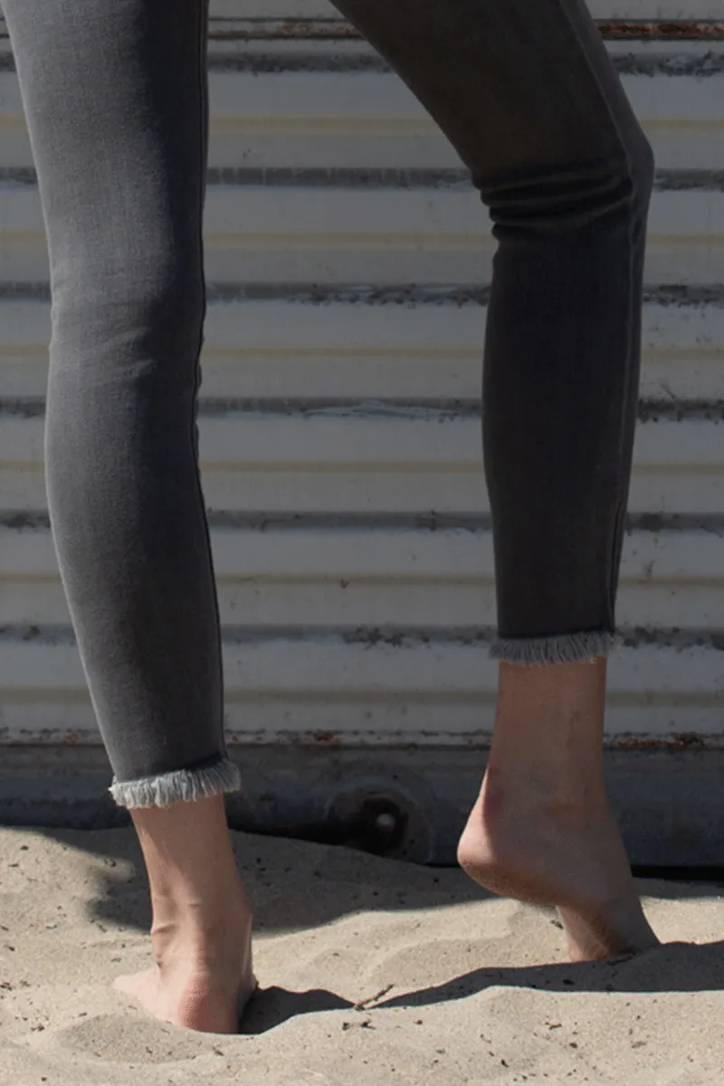 LEO MID RISE ANKLE SKINNY
