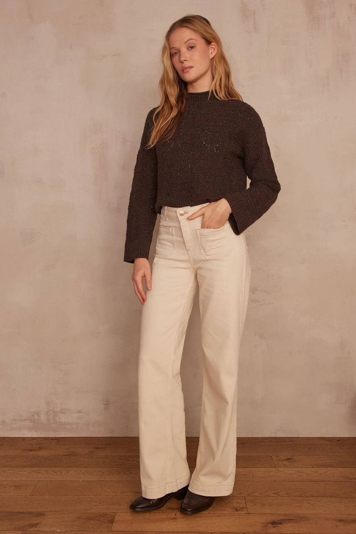 LUNA CREAM FLARED JEANS