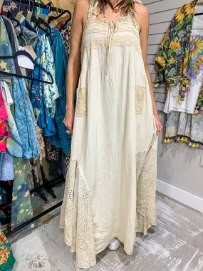 Vintage Petticoat A Rare Bird Dress